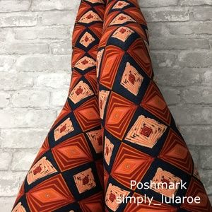 LuLaRoe OS Diamond Print Leggings
